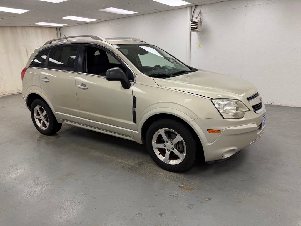 Used 2014 Chevrolet Captiva Sport LT FWD image 7