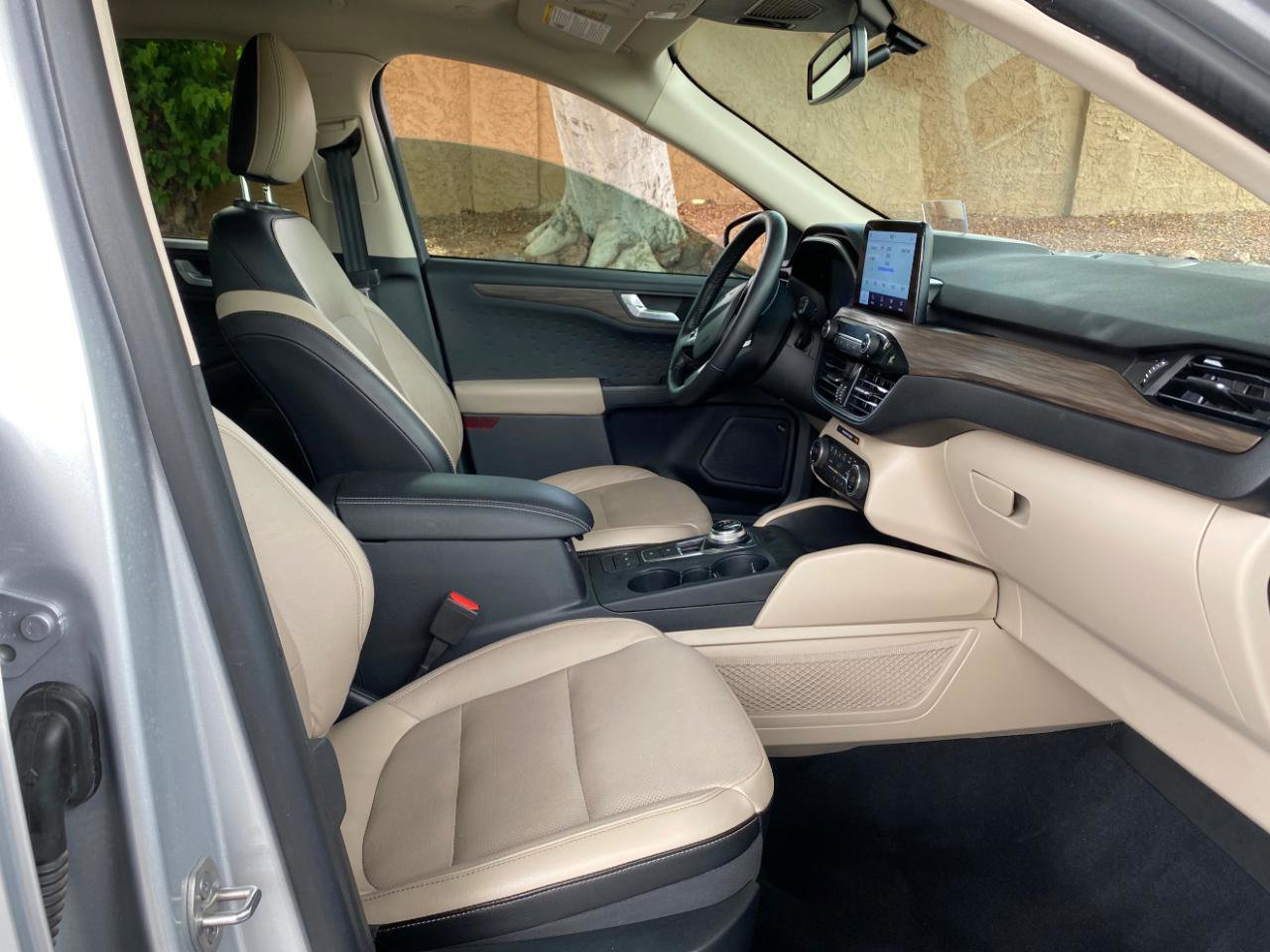 Used 2020 Ford Escape Titanium w/ Titanium Premium Package 2.0 image 57