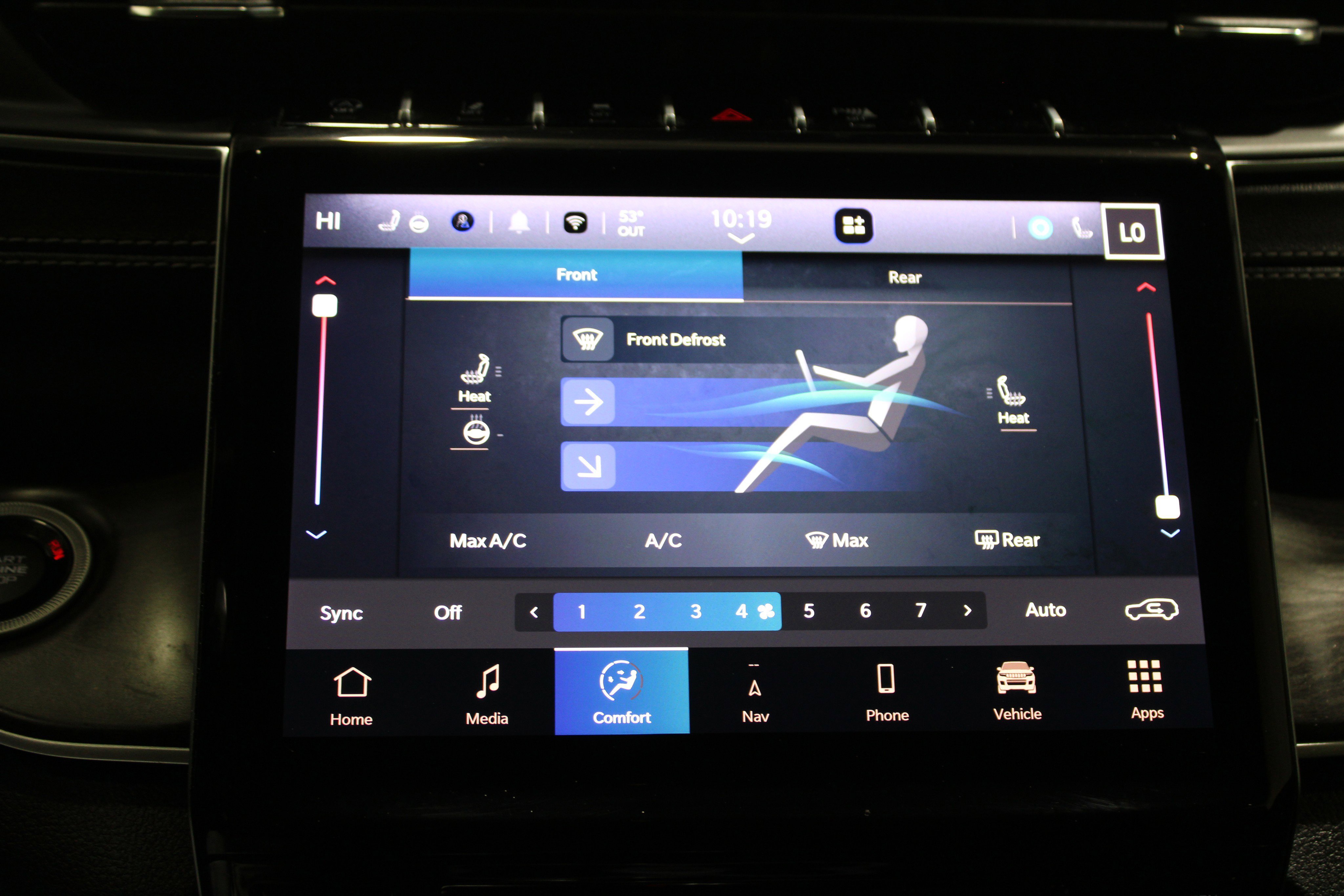 Used 2024 Jeep Grand Cherokee L Limited w/ Black Appearance Package image 16