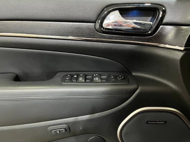 Used 2020 Jeep Grand Cherokee High Altitude AWD/4WD image 13