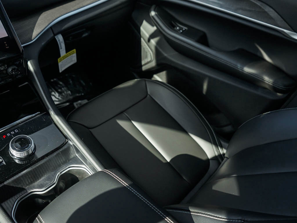 New 2025 Jeep Grand Cherokee Limited image 25