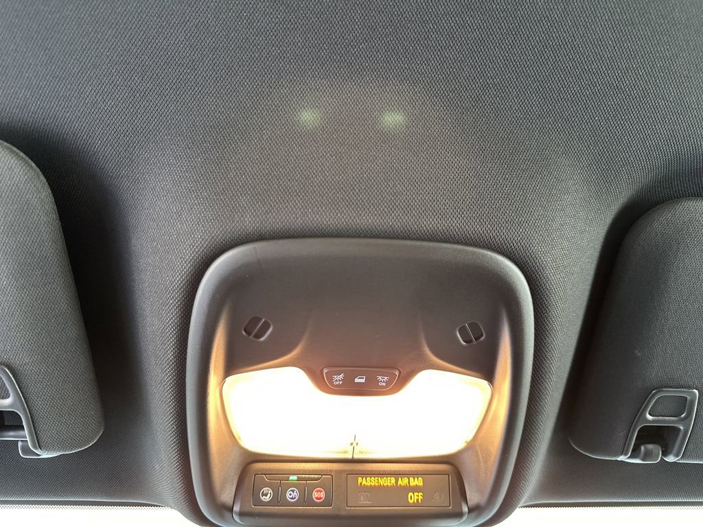 Used 2023 GMC Canyon Elevation w/ Elevation Premium Package image 24