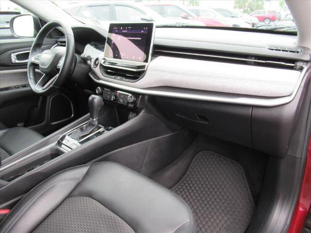Used 2022 Jeep Compass Latitude w/ Convenience Group FWD image 11