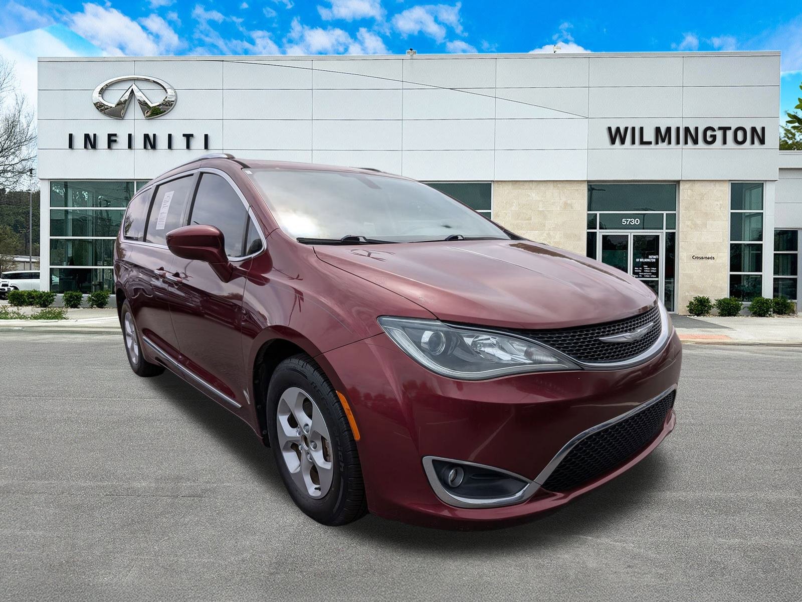 Used 2017 Chrysler Pacifica Touring-L Plus