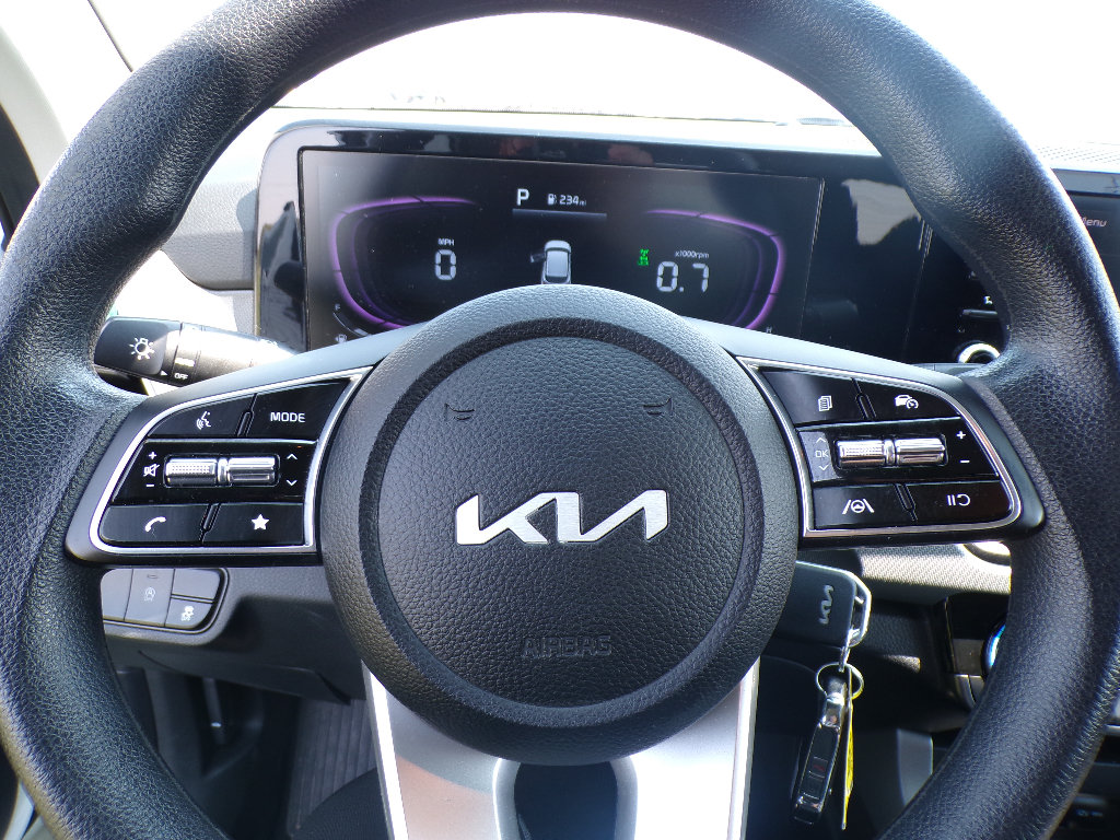 Used 2026 Kia Seltos LX AWD/4WD image 23