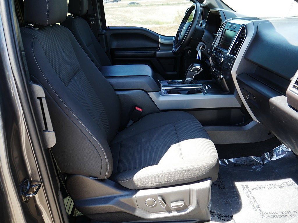 Used 2015 Ford F150 XLT w/ Equipment Group 302A Luxury AWD/4WD image 53