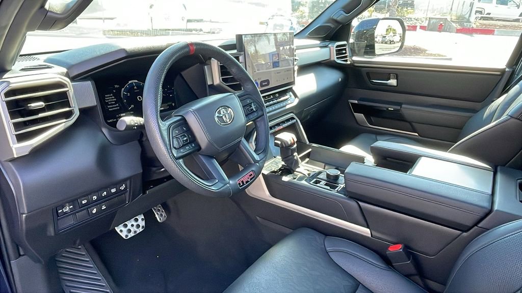 Used 2025 Toyota Sequoia Limited w/ TRD Off-Road Package image 11