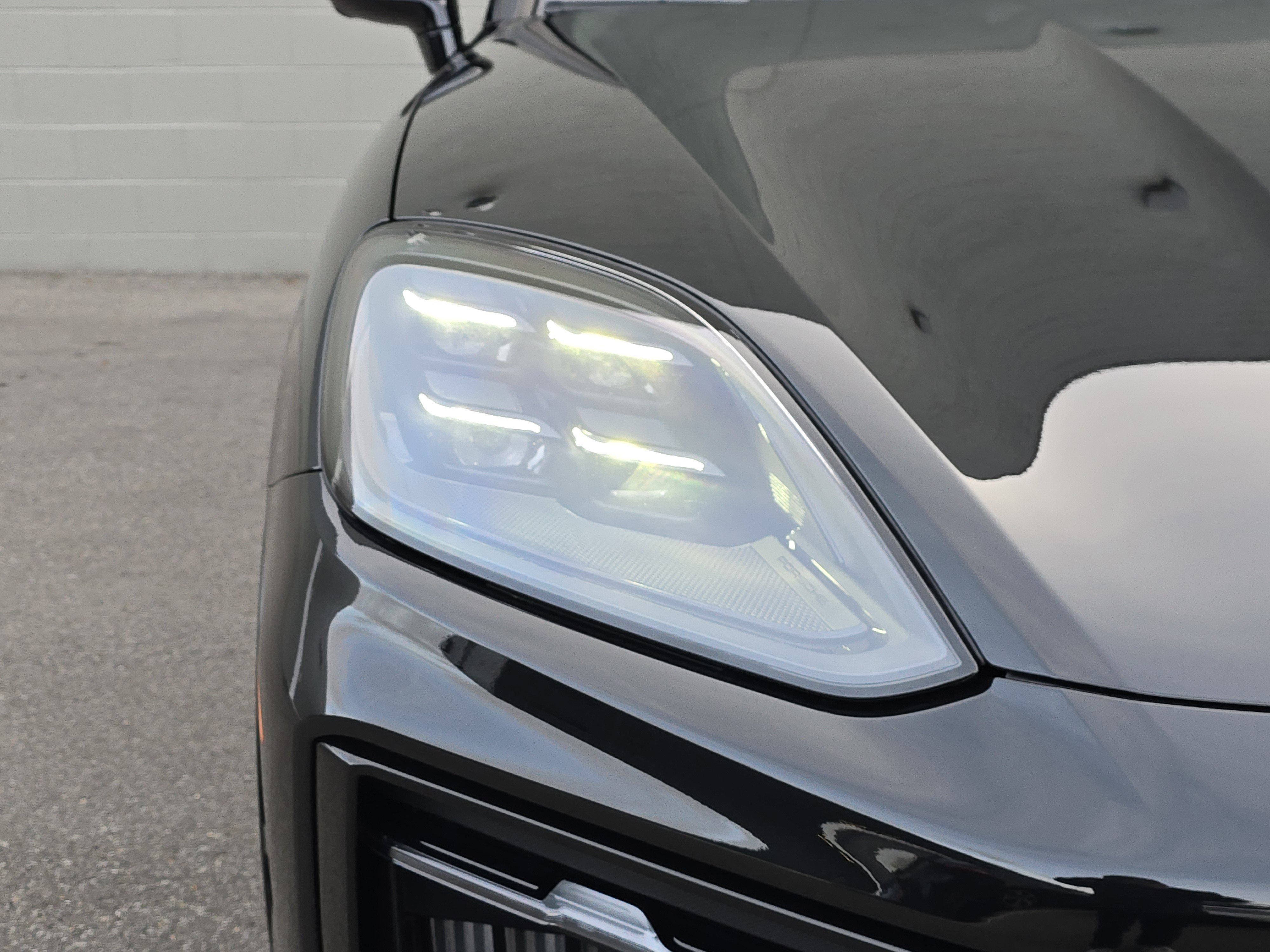 New 2026 Porsche Cayenne GTS image 11