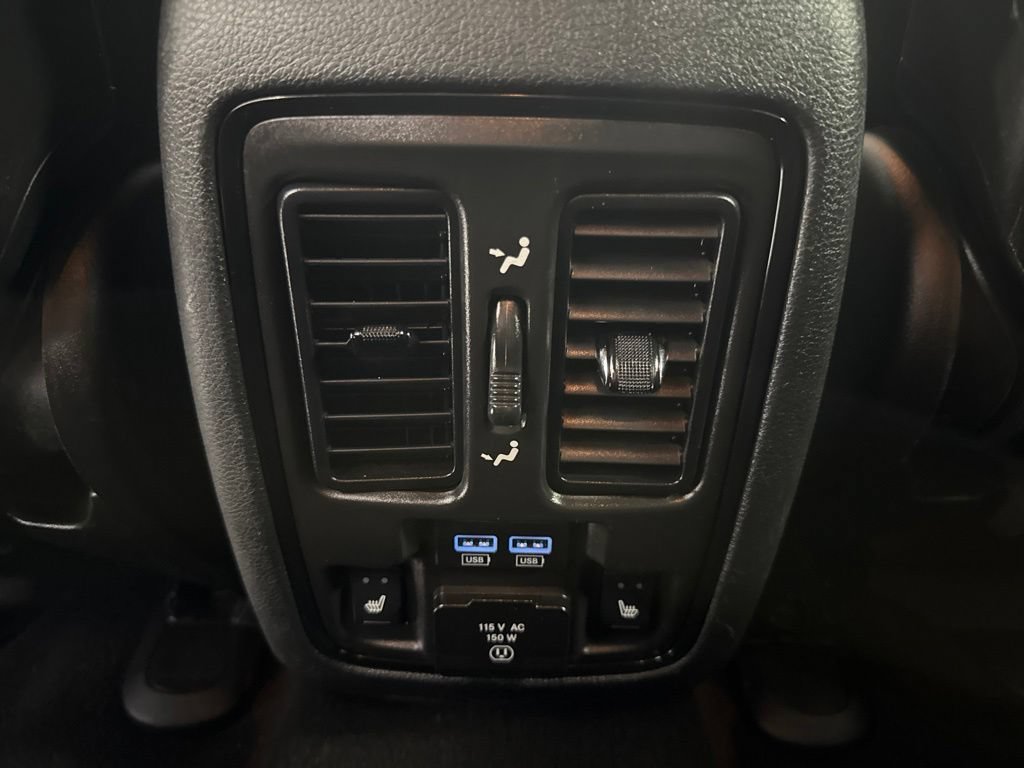 Used 2024 Dodge Durango GT AWD/4WD image 13