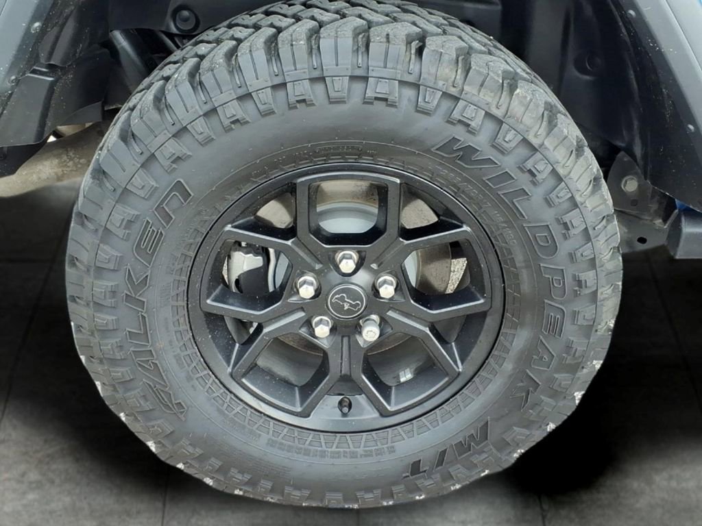 Used 2025 Jeep Wrangler Unlimited Sport AWD/4WD image 9