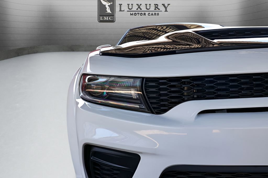 Used 2022 Dodge Charger SRT Hellcat w/ Carbon/Suede Interior Package image 17
