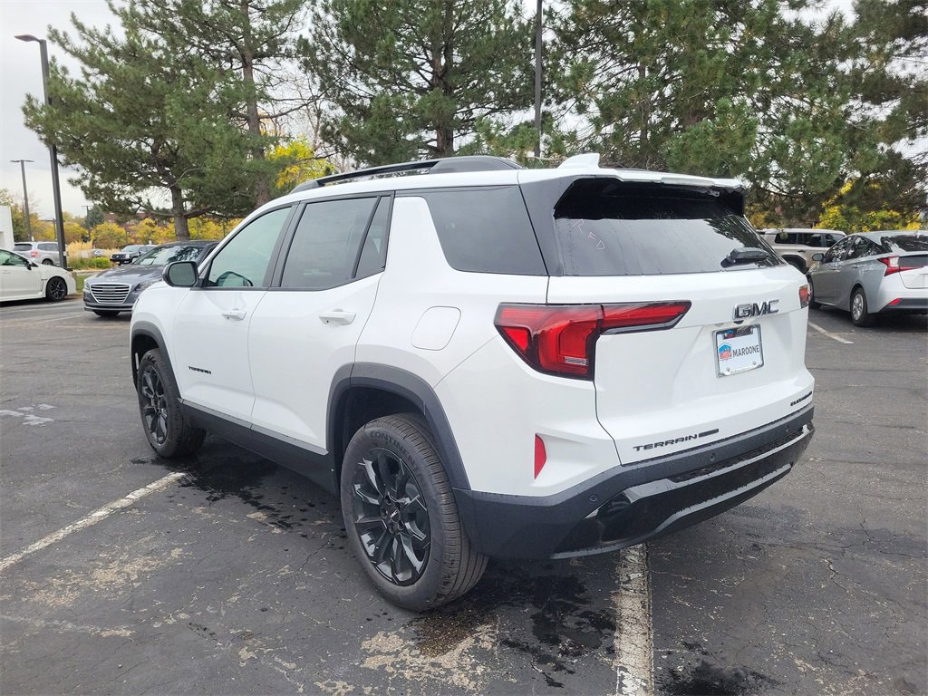 New 2026 GMC Terrain Elevation w/ Elevation Premium Package image 4