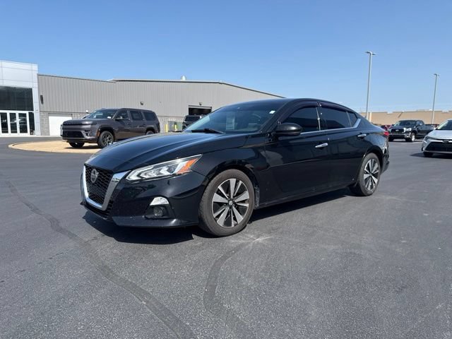 Used 2020 Nissan Altima 2.5 SL FWD image 3