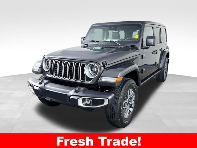 Used 2025 Jeep Wrangler Unlimited Sahara AWD/4WD image 1