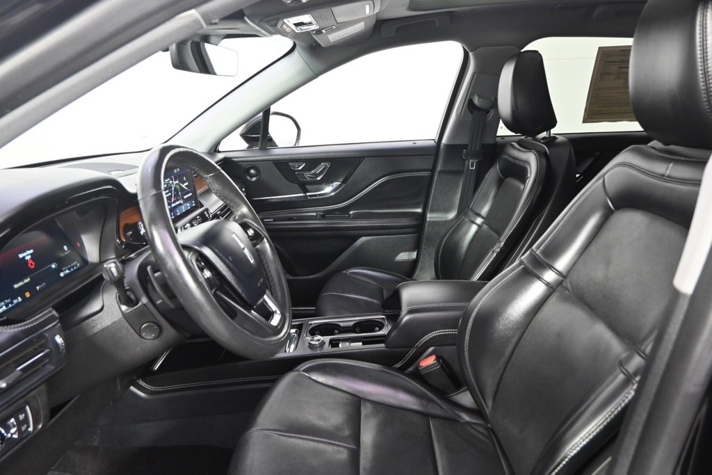 Used 2021 Lincoln Corsair Reserve w/ Equipment Group 201A image 13