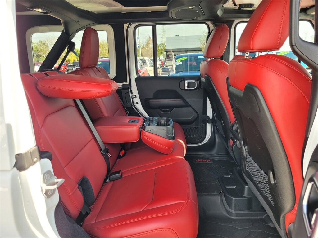 Used 2024 Jeep Wrangler Unlimited Rubicon 392 image 22