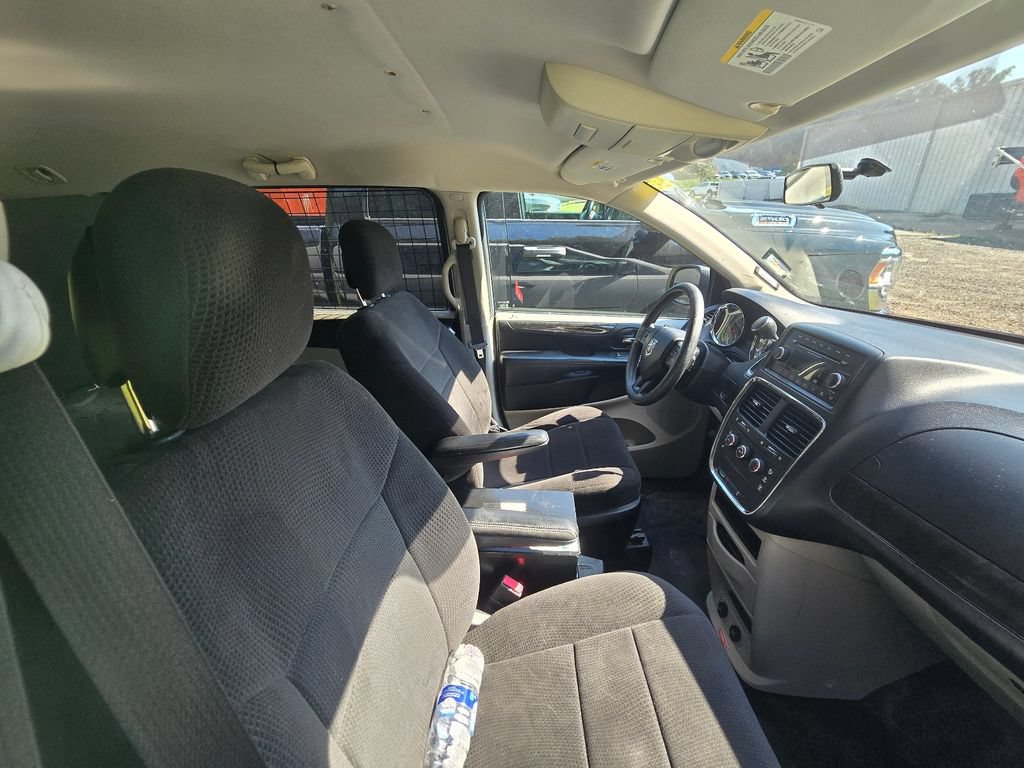 Used 2013 RAM C/V Tradesman FWD image 3