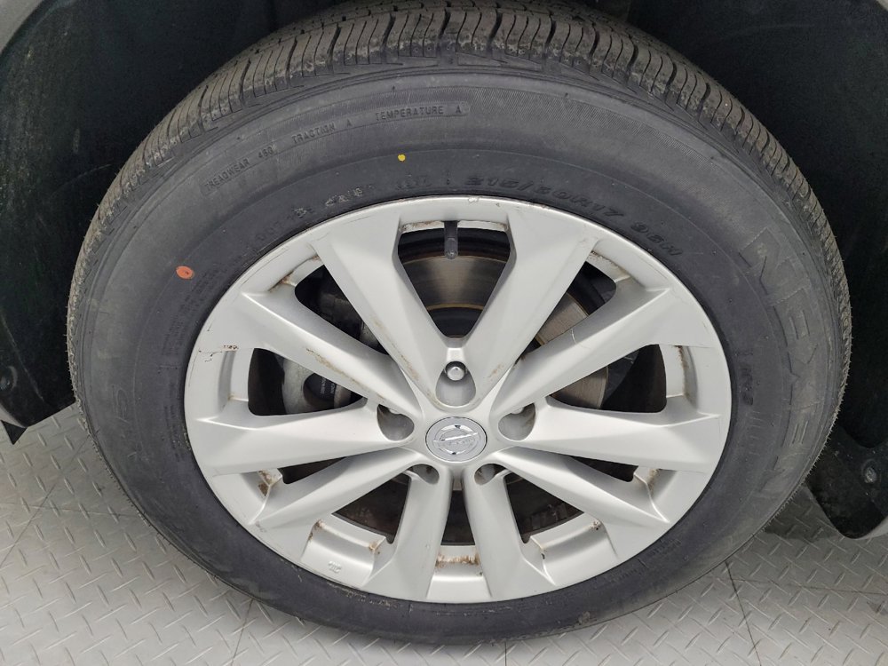 Used 2018 Nissan Rogue Sport S w/ S Appearance Package image 31