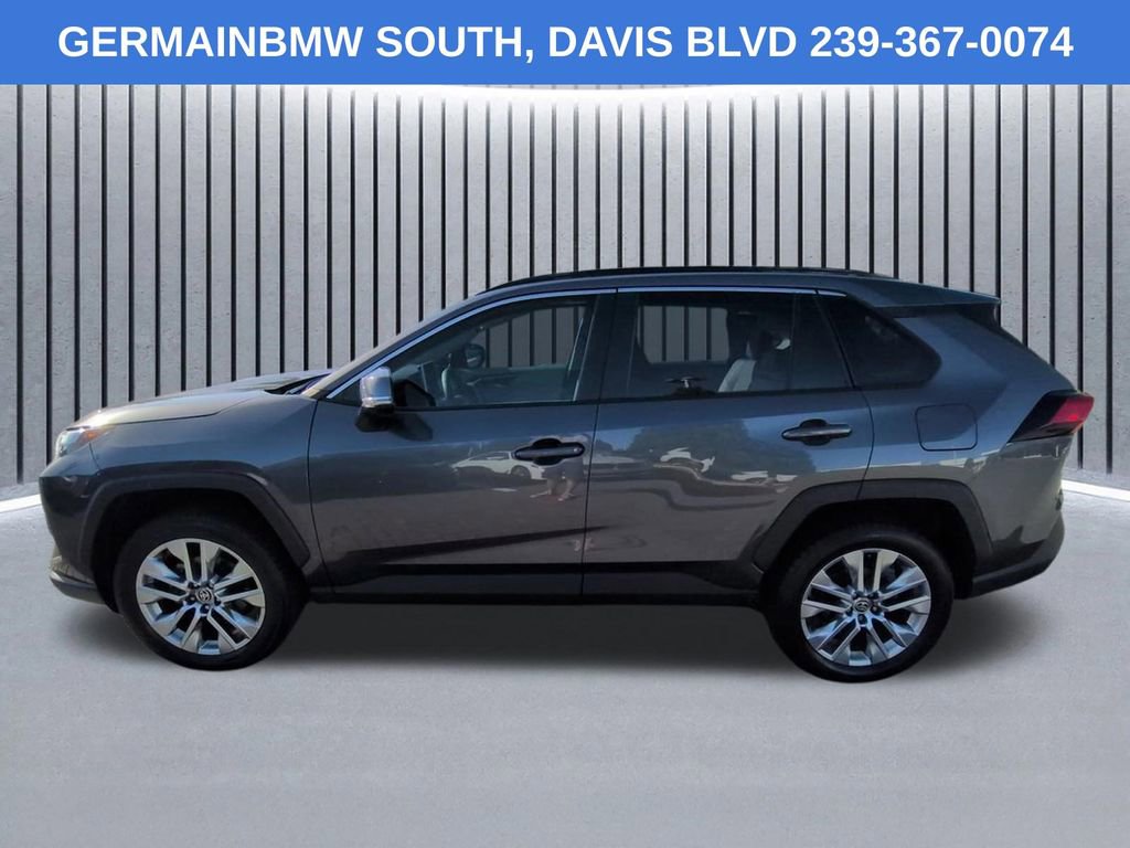 Used 2023 Toyota RAV4 XLE Premium FWD image 8