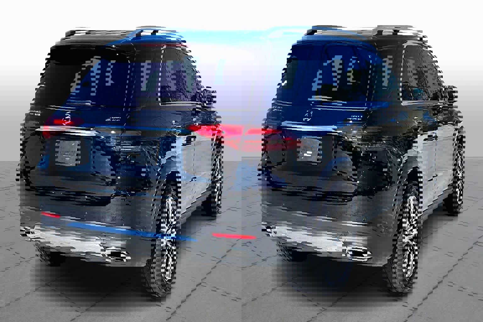 Used 2025 Mercedes-Benz GLE 350 4MATIC image 13