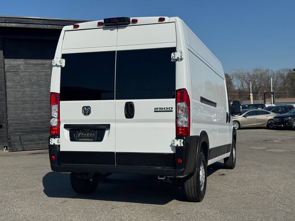 Used 2023 RAM ProMaster 2500 FWD image 10