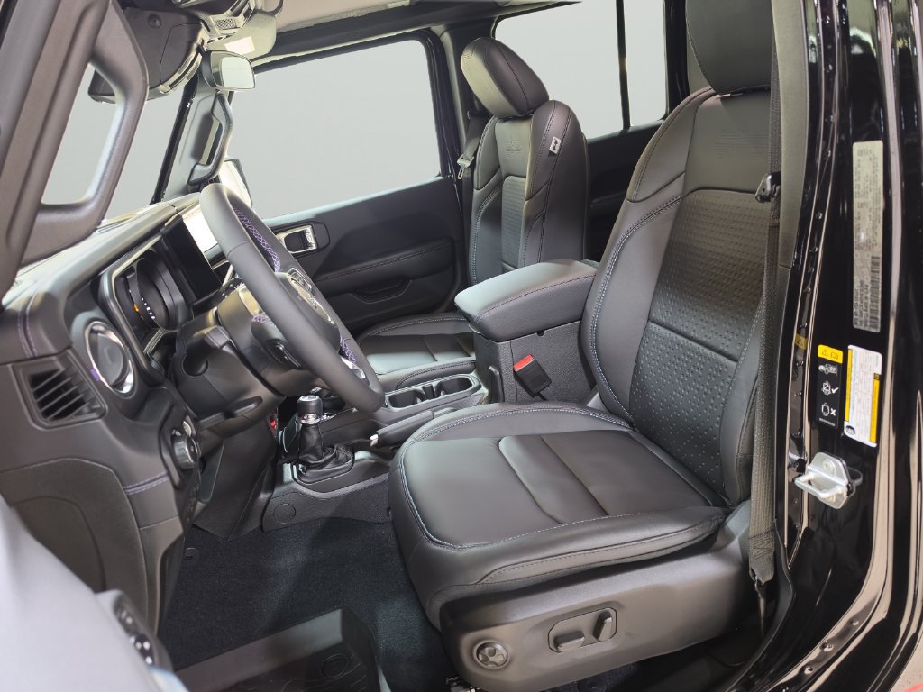 New 2026 Jeep Wrangler Unlimited Sport AWD/4WD image 11
