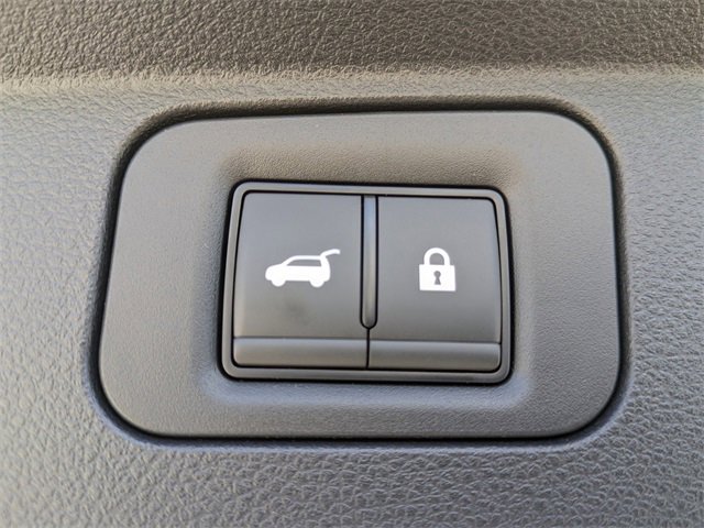 New 2026 Nissan Armada SL w/ Captain's Chari Seat Package image 15