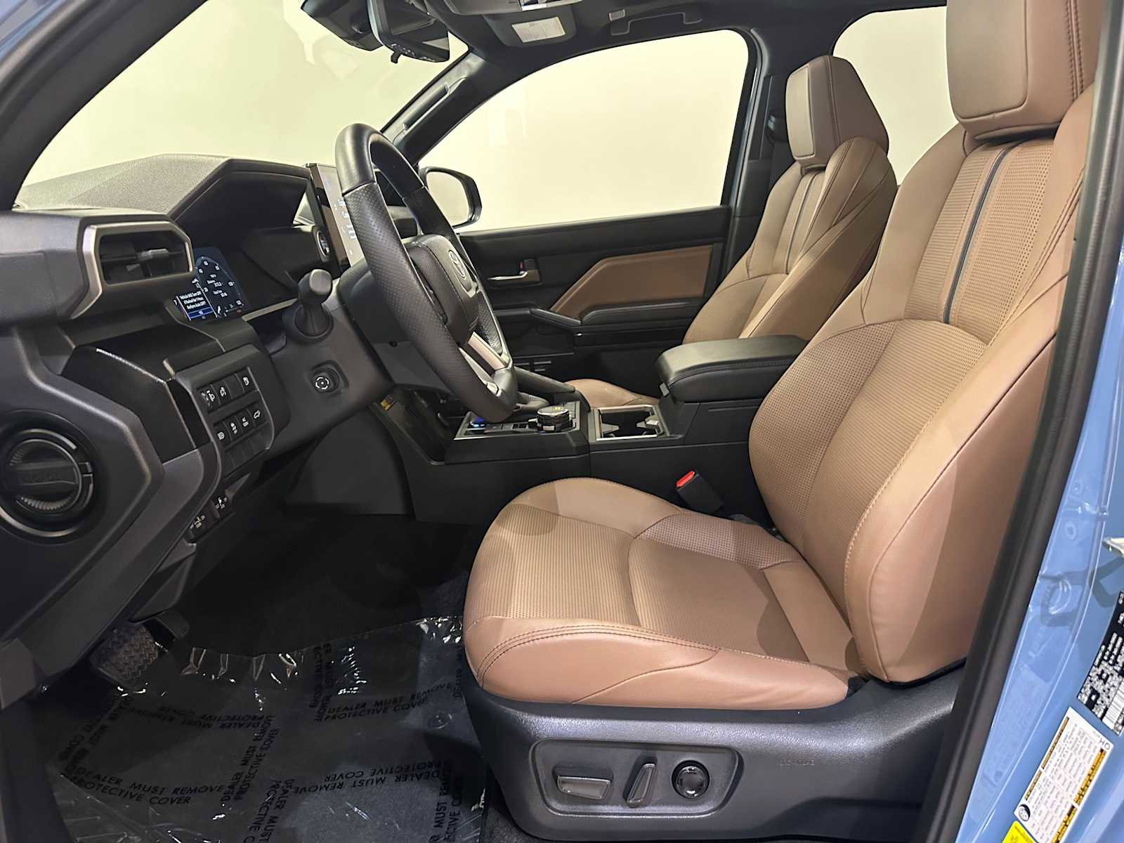Certified 2025 Toyota 4Runner Limited AWD/4WD image 22