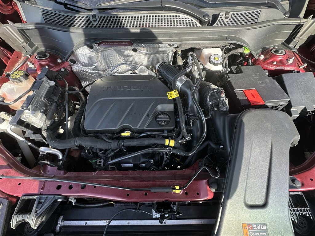 Used 2024 Chevrolet Trax ACTIV w/ Driver Confidence Package image 24