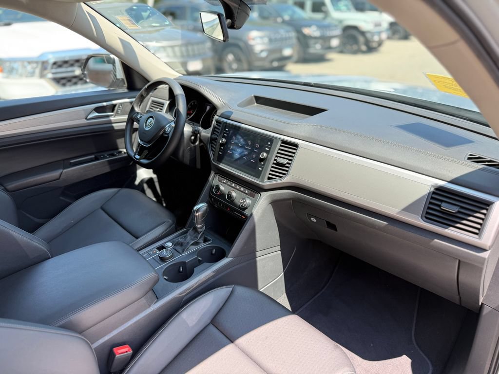 Used 2018 Volkswagen Atlas SE AWD/4WD image 17