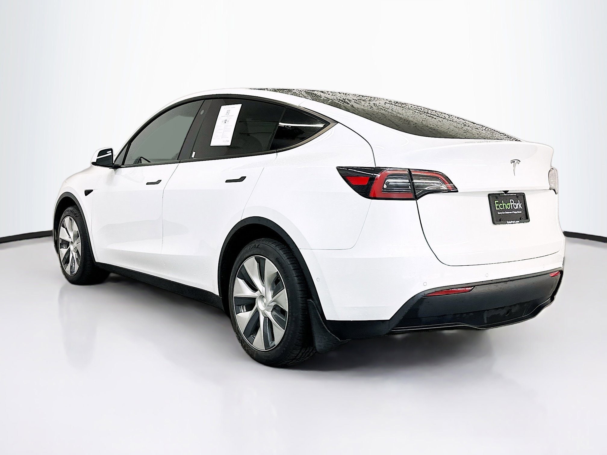 Used 2021 Tesla Model Y Long Range AWD/4WD image 5