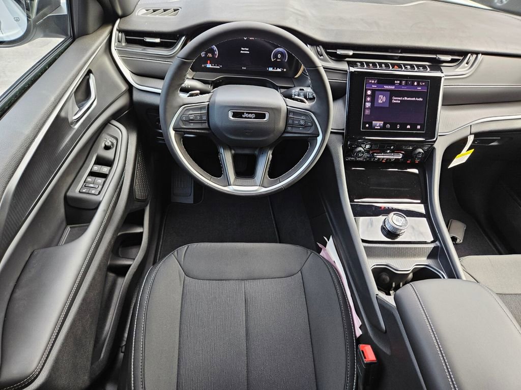 New 2024 Jeep Grand Cherokee Laredo X w/ Luxury Tech Group I image 12