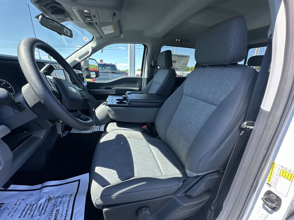 New 2026 Ford F250 XL AWD/4WD image 17