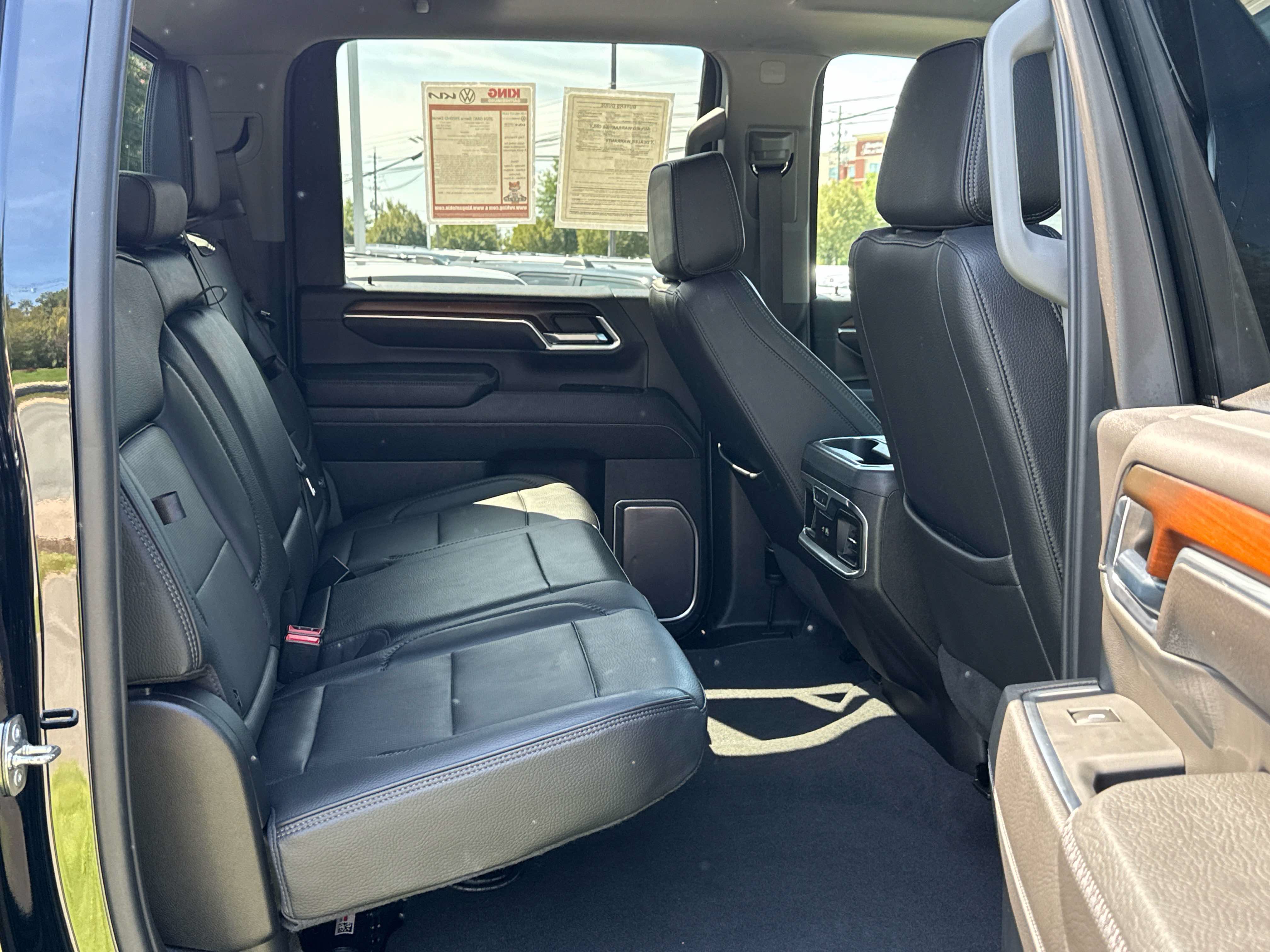 Used 2024 GMC Sierra 2500 Denali w/ Denali Reserve Package AWD/4WD image 27
