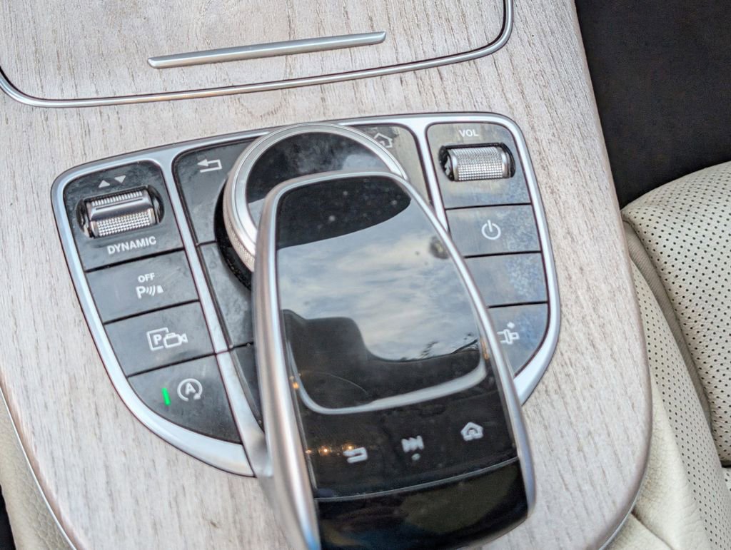 Used 2019 Mercedes-Benz E 450 Coupe w/ AMG Line Package image 32