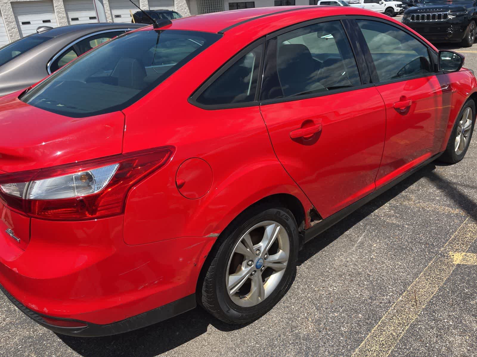 Used 2013 Ford Focus SE FWD image 11