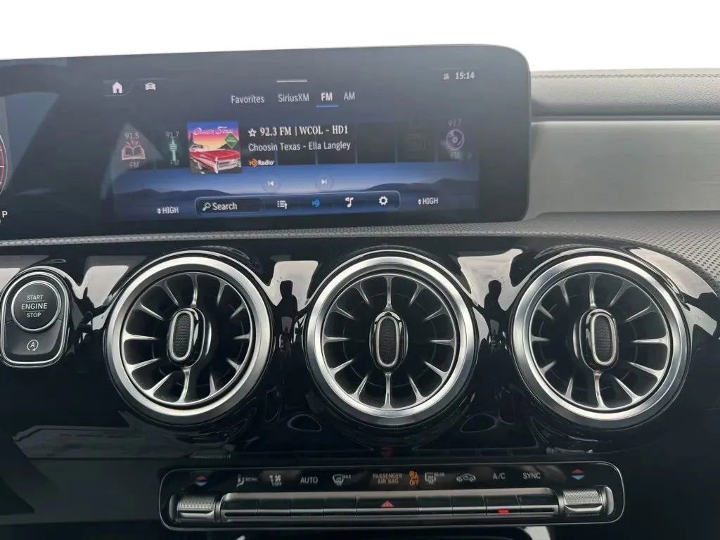 Used 2025 Mercedes-Benz CLA 250 CLA 250 image 24