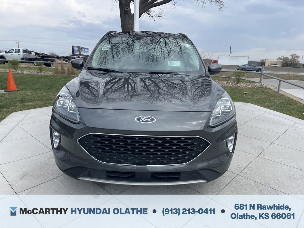 Used 2020 Ford Escape Titanium w/ Titanium Premium Package 2.0 image 8