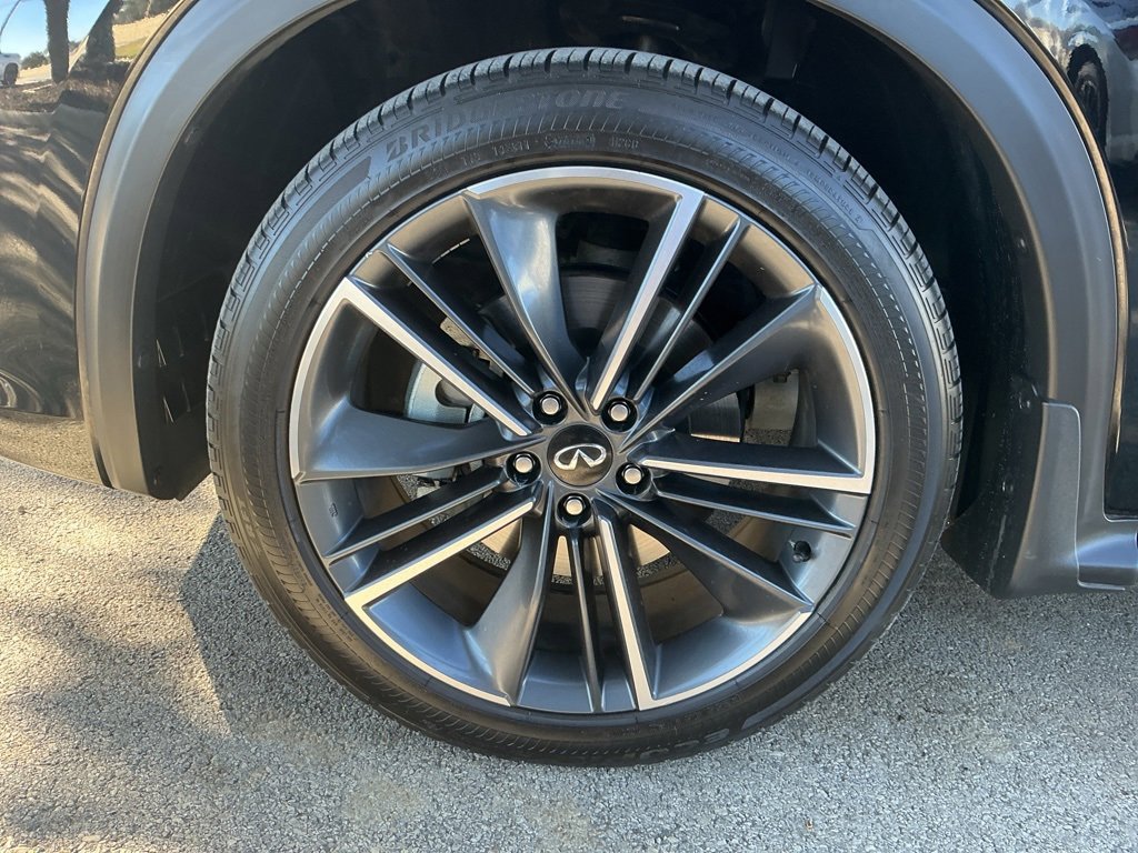 Certified 2025 INFINITI QX55 Luxe w/ Cargo Package image 6