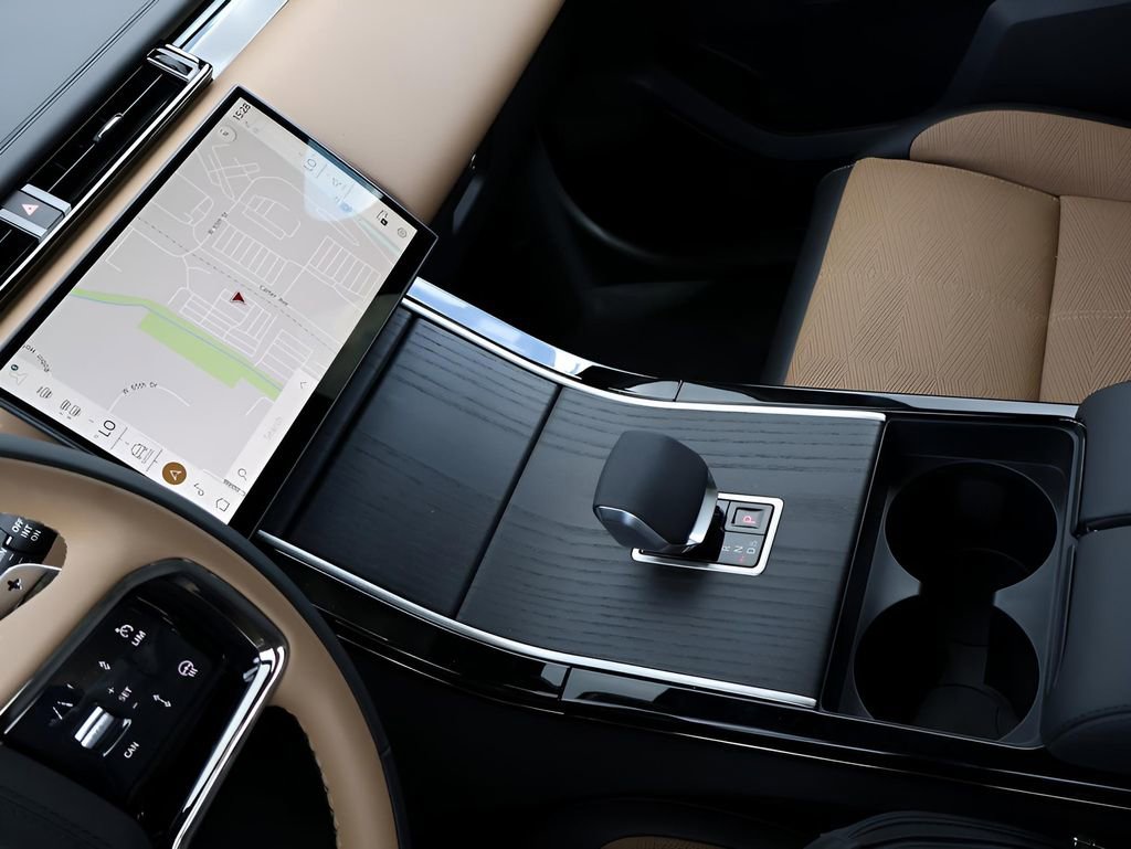 New 2026 Land Rover Range Rover Velar Autobiography image 21