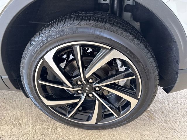 Used 2025 Lincoln Corsair Reserve w/ Equipment Group 202A image 41