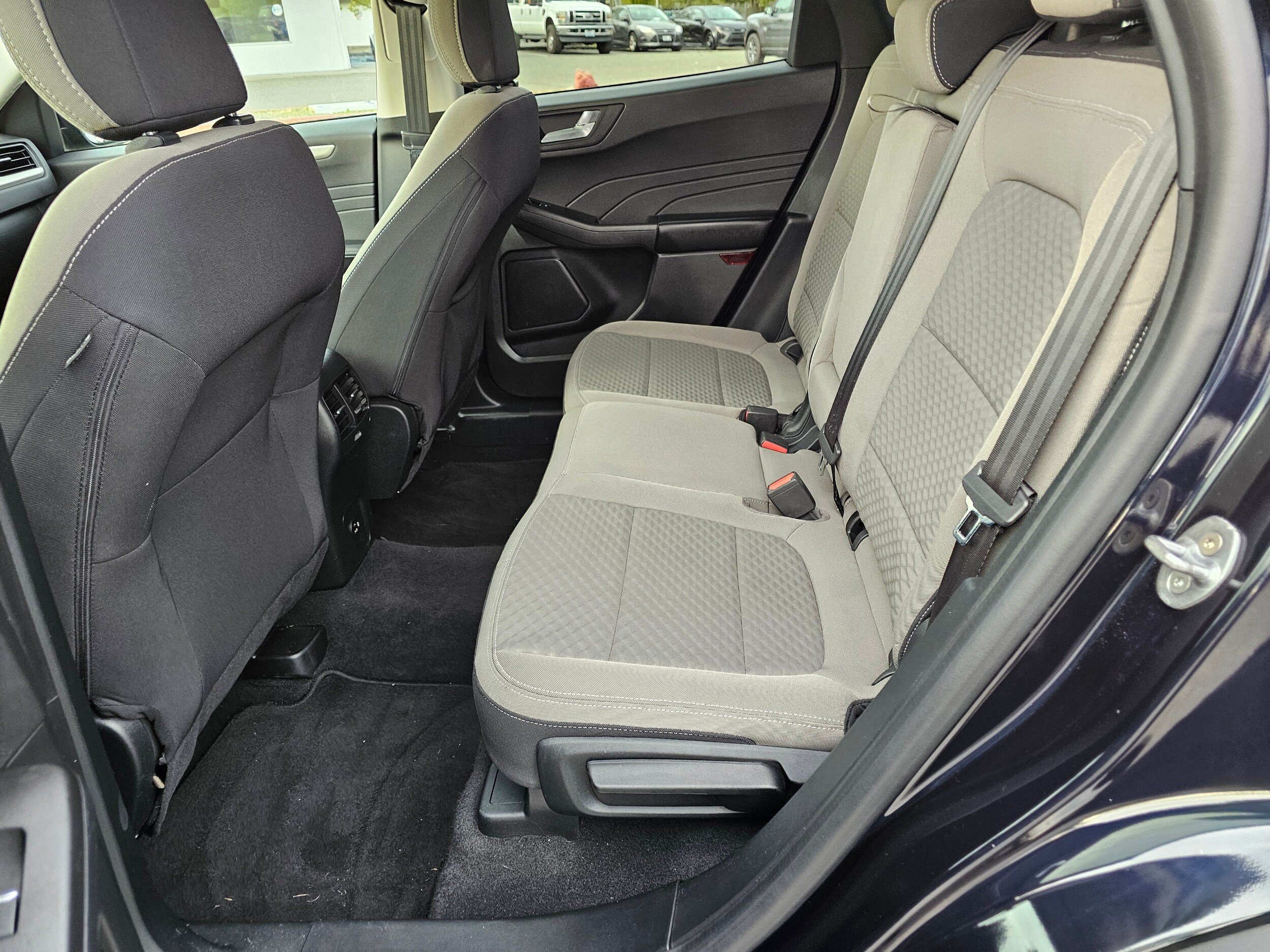 Certified 2021 Ford Escape SE w/ SE Sport Appearance Package FWD image 17