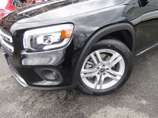 Certified 2023 Mercedes-Benz GLB 250 4MATIC image 23