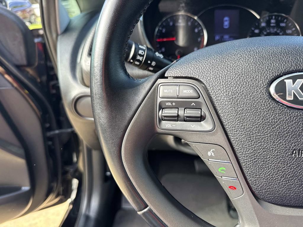 Used 2016 Kia Forte EX FWD image 23