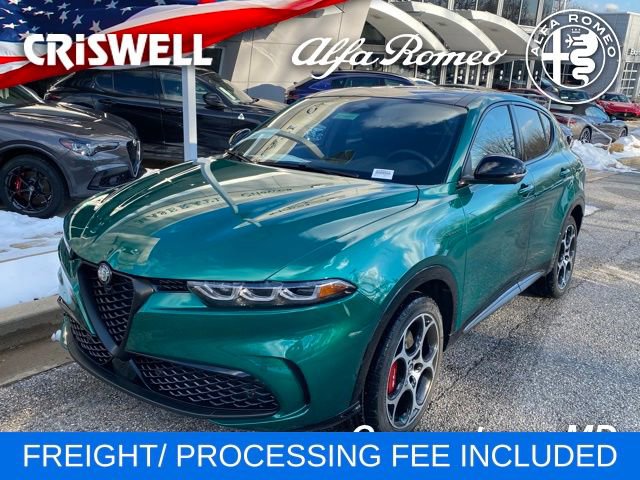 New 2025 Alfa Romeo Tonale w/ Premium Package AWD/4WD image 2