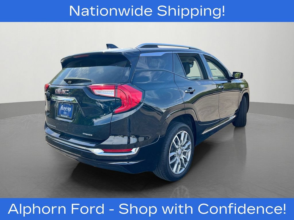 Used 2023 GMC Terrain Denali w/ LPO, Floor Liner Package AWD/4WD image 3