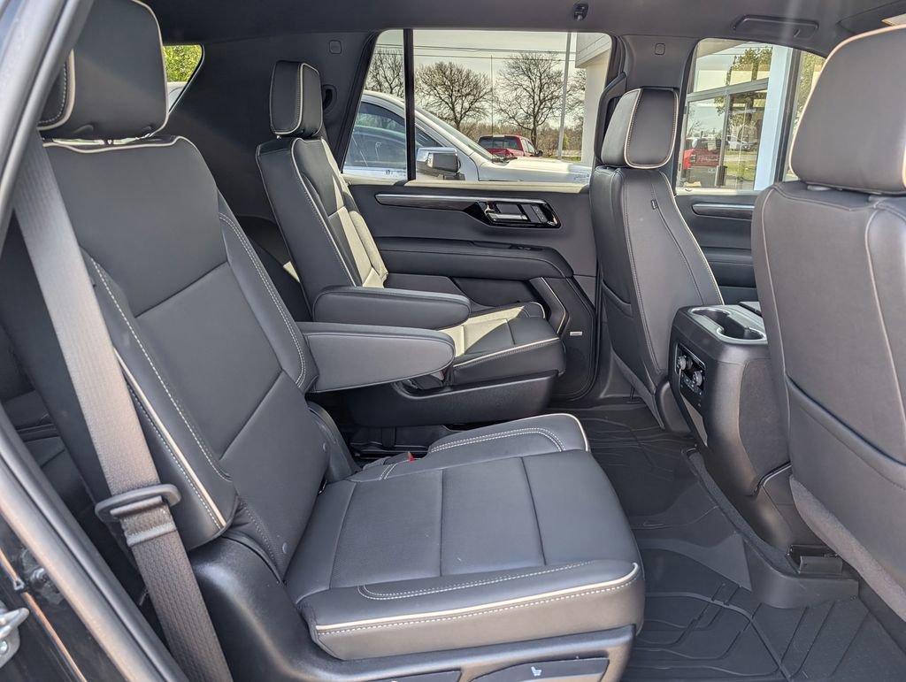 Used 2025 Chevrolet Tahoe Premier image 32