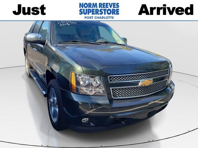 Used 2013 Chevrolet Avalanche LTZ AWD/4WD image 1