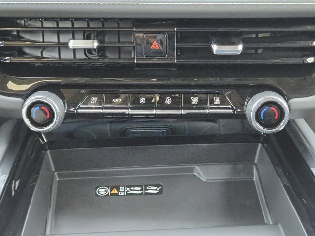 New 2026 Chevrolet Suburban Premier w/ Sun And Tow Package AWD/4WD image 14