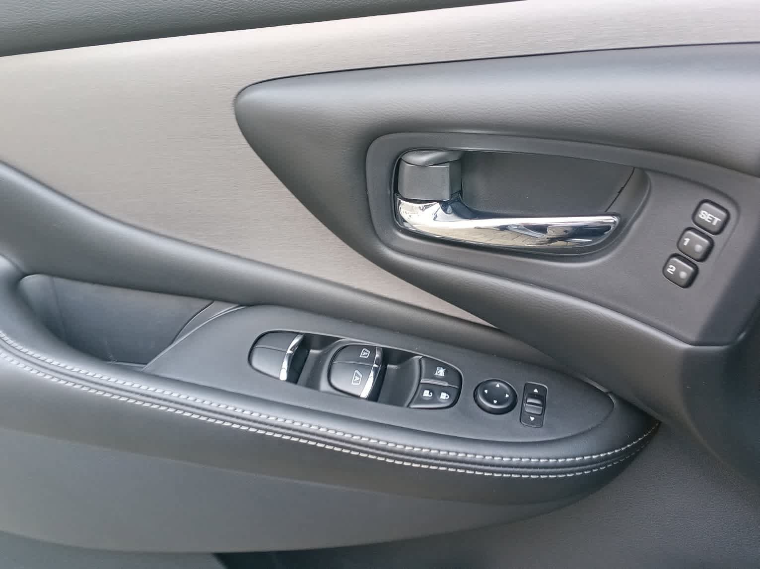 Used 2021 Nissan Murano SL w/ SL Moonroof Package AWD/4WD image 15